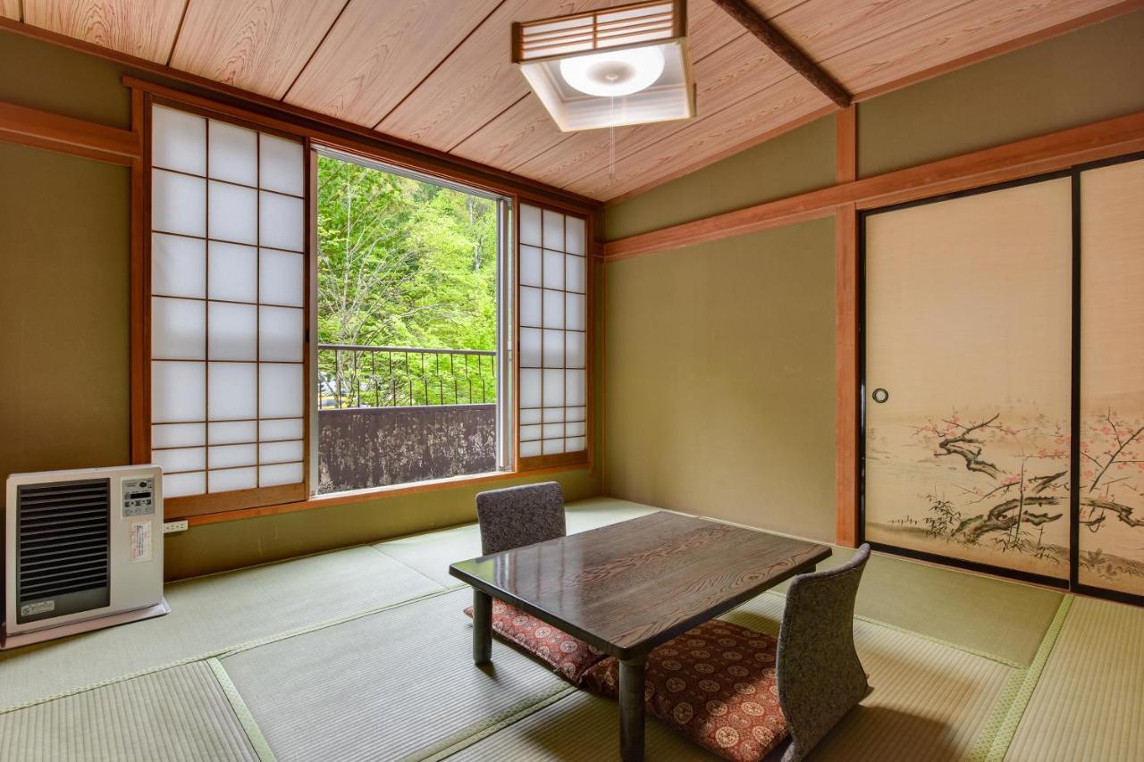 Yama No Yado Meiji Onsen Chino Exterior photo